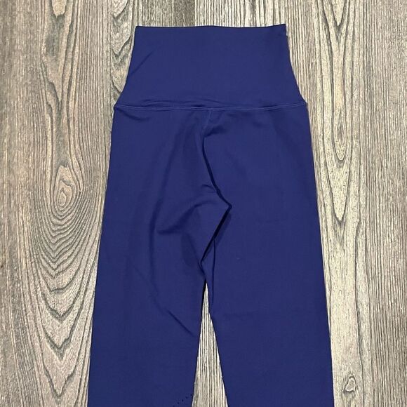 NWT Tonal Leggings High Waist Perforated Panel Pull-On Workout Pants Blue XS - Picture 4 of 8